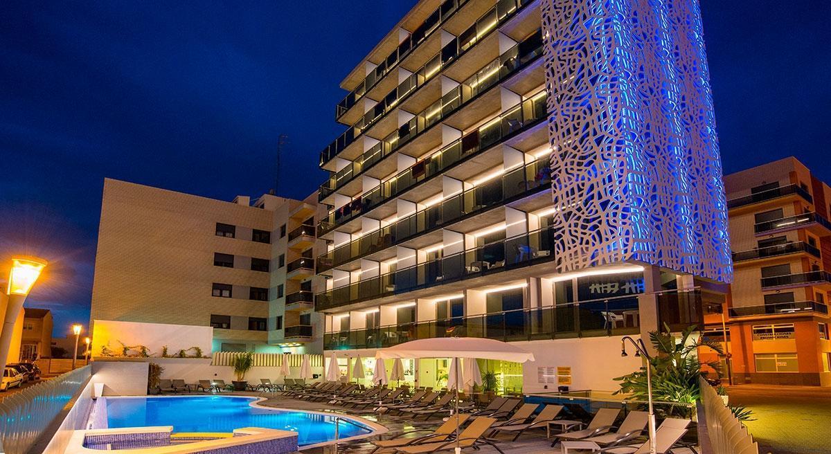 Hotel Rh Vinaros Aura Екстериор снимка