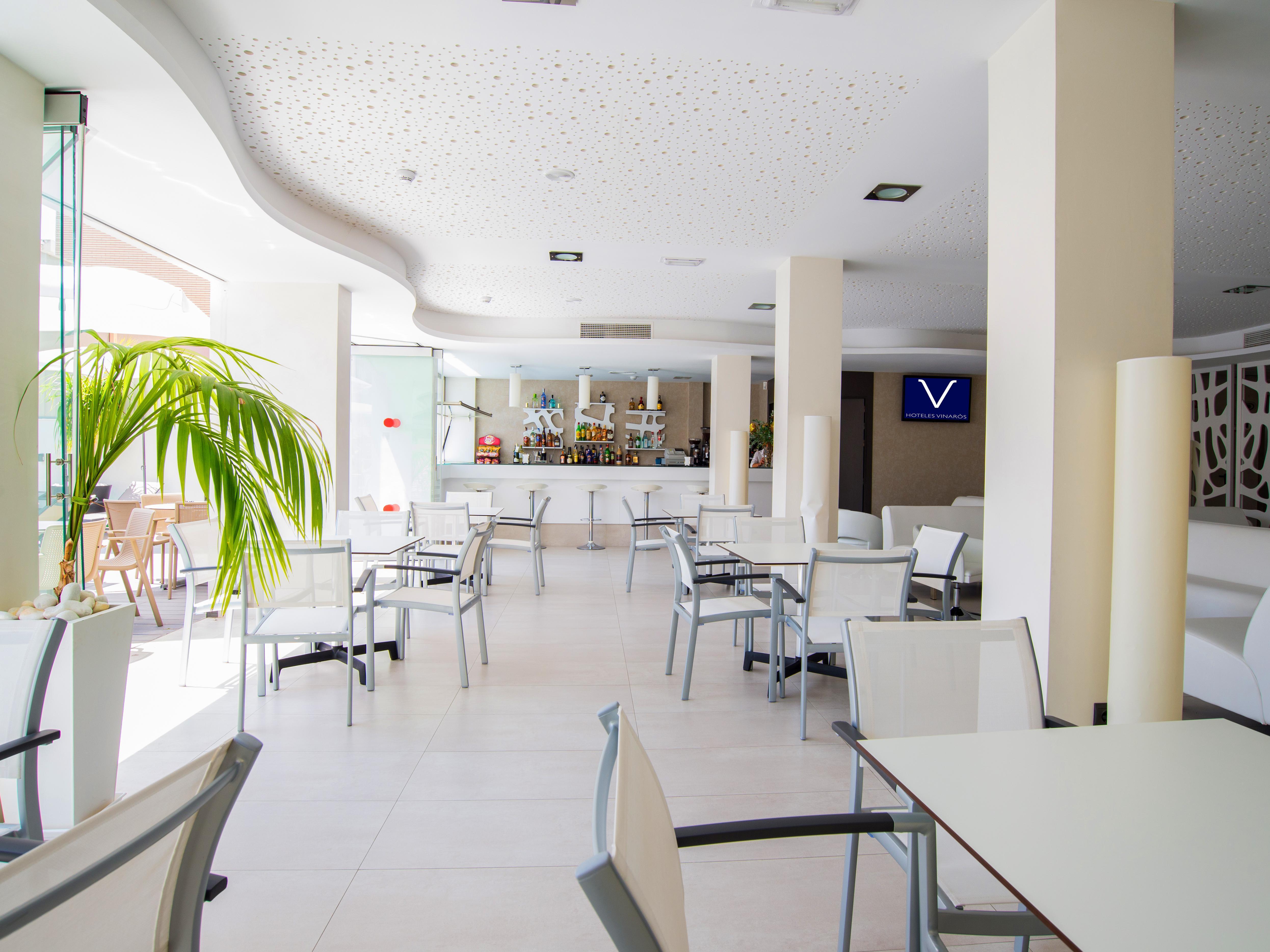 Hotel Rh Vinaros Aura Екстериор снимка
