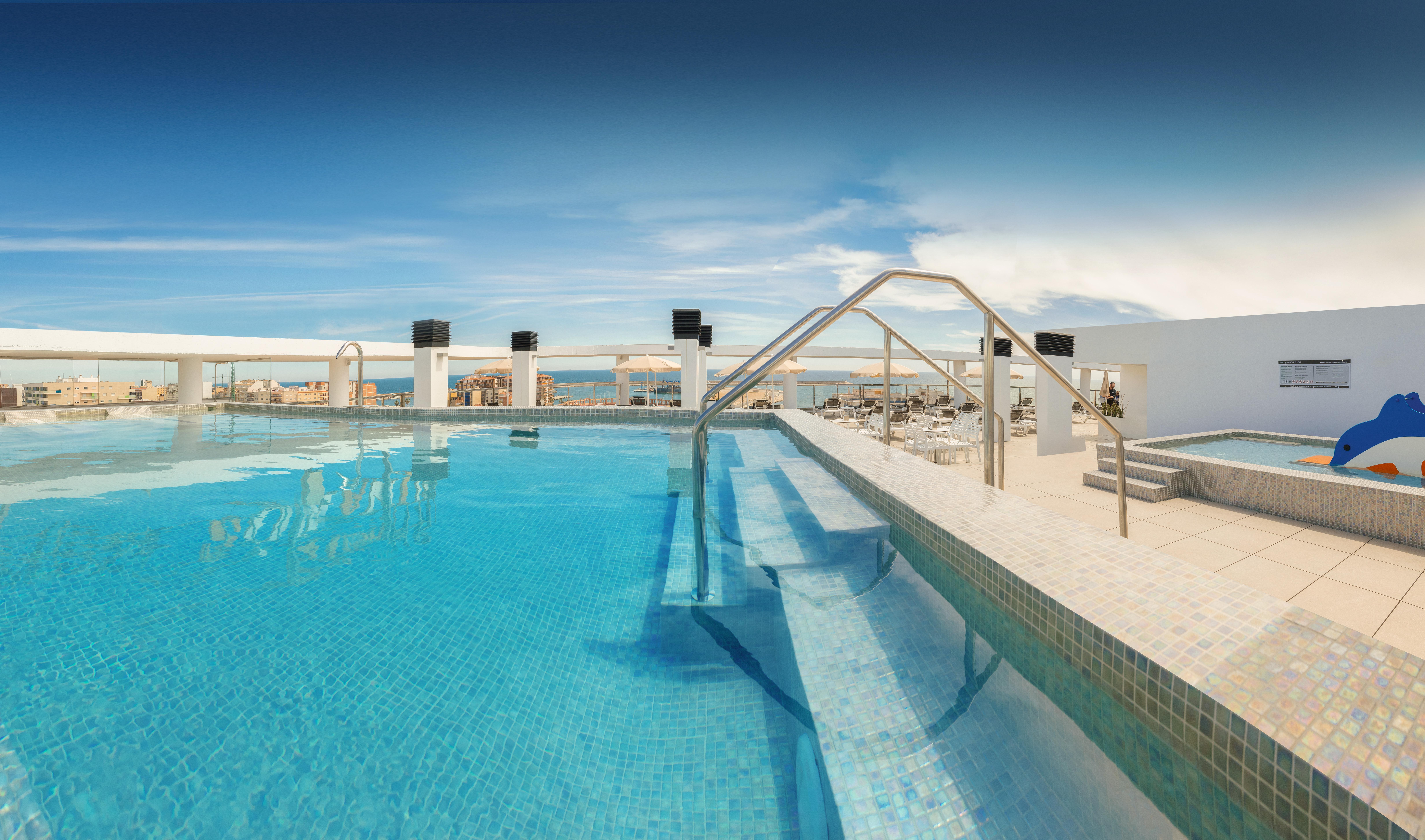 Hotel Rh Vinaros Aura Екстериор снимка
