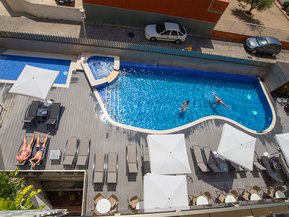 Hotel Rh Vinaros Aura Екстериор снимка